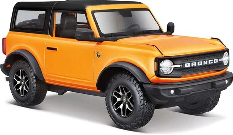 Buy Maisto Diecast Cars 2021 Ford Bronco Badlands Orange Metallic With