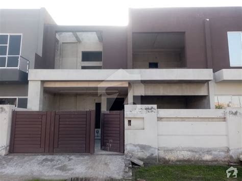 Well Constructed House Available For Sale In Satiana Road Model City 2