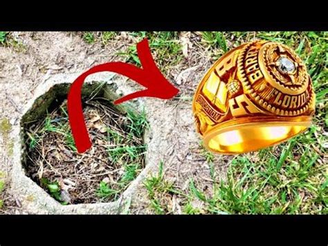 Massive Gold Ring Found Metal Detecting Owner S Initials On Inside