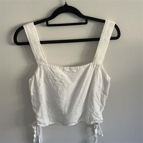 Venroy Linen Crop Super Cute Linen Top Barely Depop