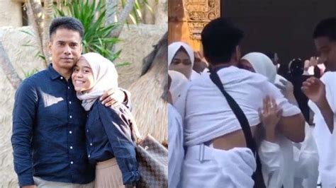 Momen Haru Lesti Kejora Menangis Peluk Sang Ayah Di Depan Kakbah