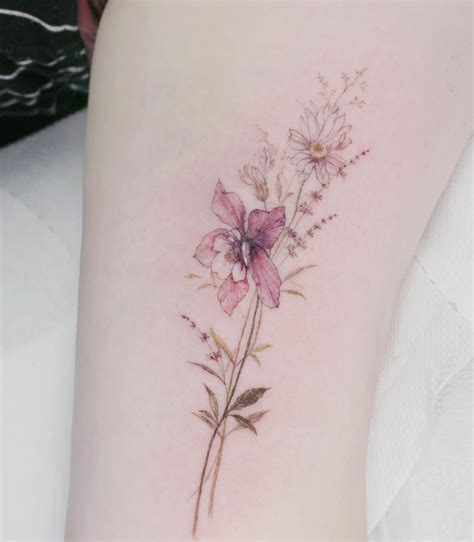 Flower Tattoo artist Tattooist flower Blumenstrauß tattoo Ideen für