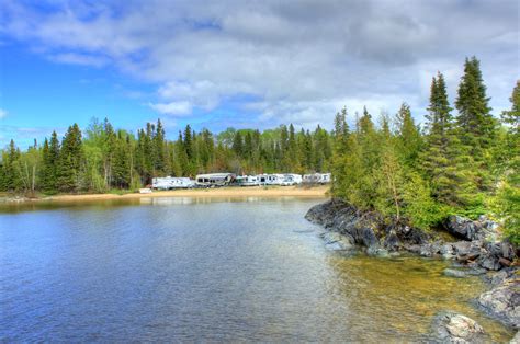 Trailers at the campsites at Lake Nipigon, Ontario, Canada image - Free ...