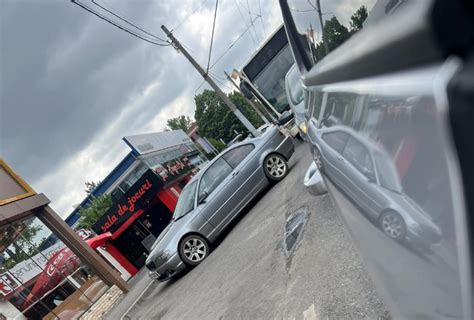 B O Ma In Parcat Neregulamentar I Un Autobuz Stb S Au Pupat