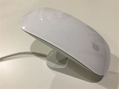 Magic Mouse 2 Charging Dock Apple Logo - DownloadFree3D.com