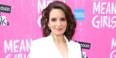 Tina Fey & Tim Meadows to Reprise MEAN GIRLS Roles in Movie Musical