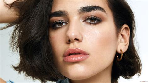 Nombran A Dua Lipa Como Embajadora Honoraria De Kosovo