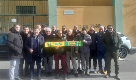 Enna Calcio Un Tuffo Nel Passato Celebrate Le Vecchie Glorie