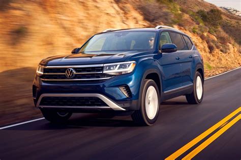 2021 Volkswagen Atlas Pictures 187 Photos Edmunds