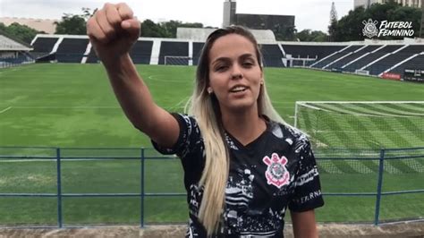 Corinthians Feminino Anuncia Contratação Da Atacante Gabi Portilho 13