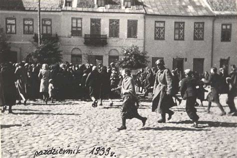 Płońsk w latach okupacji hitlerowskiej na zdjęciu widoczna zachodnia