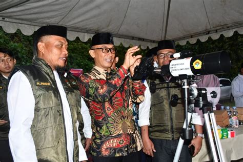 Pj Gubernur Sulbar Prof Zudan Bersama Tim Rukyatul Hilal Penetapan