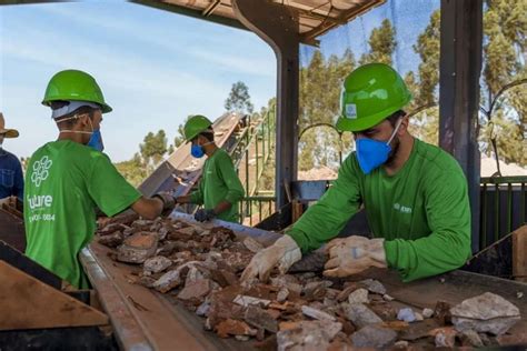 Eligen mejor planta de reciclaje de residuos de construcción en Brasil