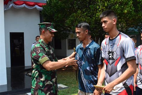 Danbrigif Marinir Berikan Motivasi Dan Semangat Keseluruh Atlet