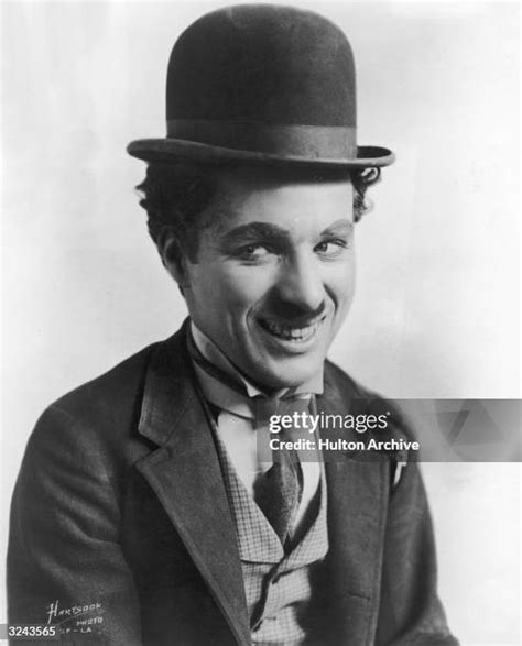 7403 Charlie Chaplin Stock Photos High Res Pictures And Images