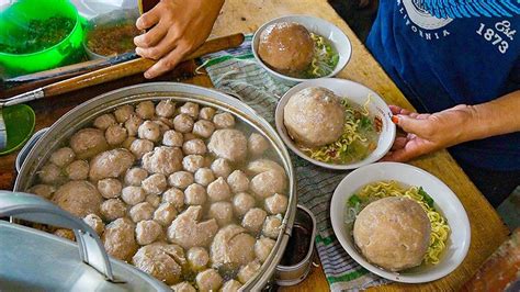 PANTESAN LARIS BAKSO JUMBO PEDAS NUMANI 10 RIBUAN KULINER NGAWI