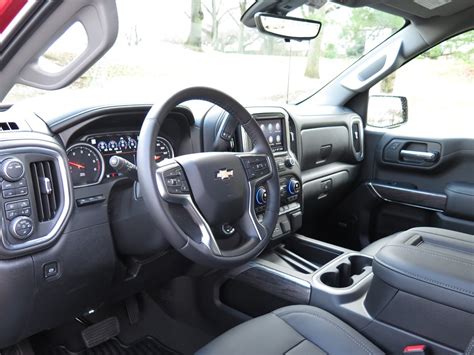 2023 Chevrolet Silverado 1500: 73 Interior Photos | U.S. News