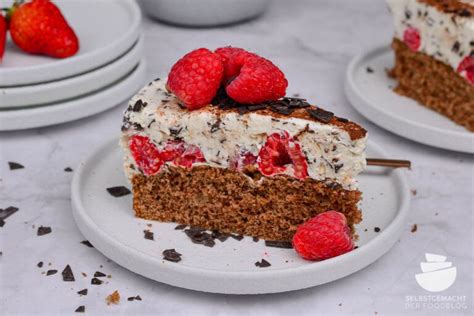 Stracciatella Torte Mit Himbeeren Alternativ Mit Erdbeeren Banane