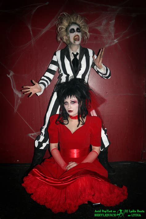 Beetlejuice And Lydia Couple S Costume Idea