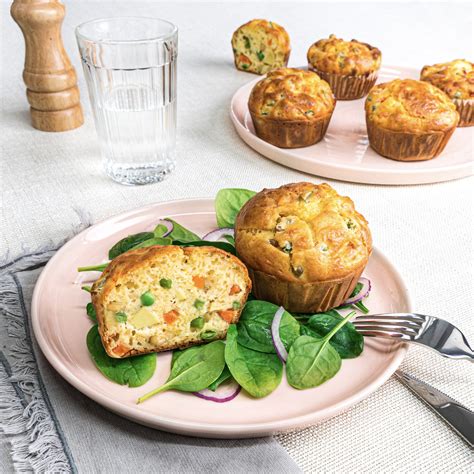 Muffins à la macédoine de légumes et au fromage Eureden Foodservice