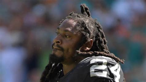 Marshawn Lynch Net Worth 2022 Wife And Mugshot As Hes Arrested For