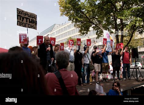 Demonstration To Support Pussy Riot At The Russian Embassy In Berlin Activists Demand Freedom
