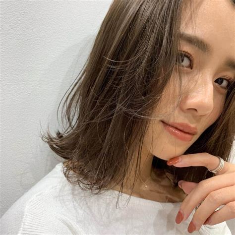 伊原葵さんのインスタグラム写真 伊原葵instagram「new Haircolor ハイライトが入ってるよ♡ ここから抜けてでて