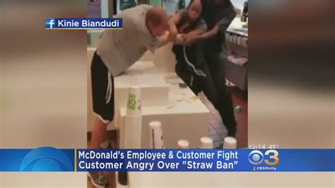 Mcdonalds Employee Customer Fight Over Straw Ban Youtube