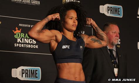 Viviane Araujo Def Karine Silva At Ufc 309 Best Photos