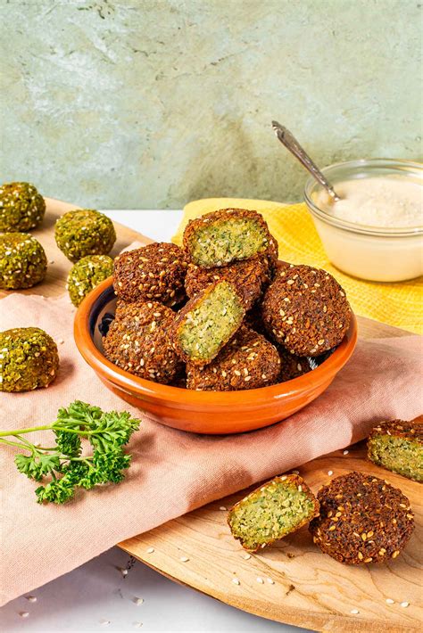 Easy Falafel Recipe That Wont Fall Apart • Tasty Thrifty Timely