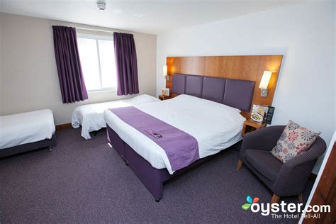 Premier Inn Manchester City Centre (Deansgate Locks) Hotel Review: What To REALLY Expect If You Stay