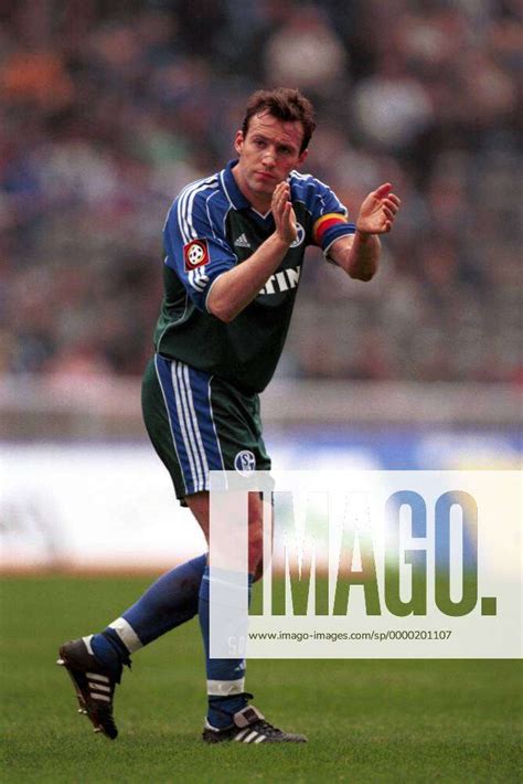 Marc Wilmots Schalke Fu Ball Bl Herren Saison Berlin