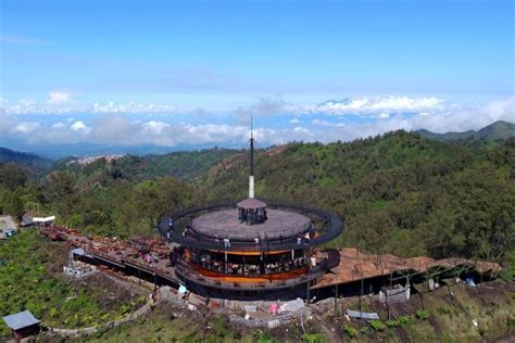 Foto Rute Ke Kafe Viral Bromo Hillside Masih Bisa Dijangkau Mobil