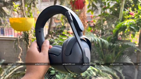 Sony Inzone H5 Wireless Gaming Headset Review A Worthy Companion For