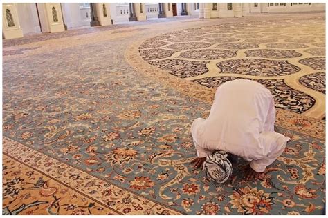 Bacaan Doa Kamilin Dibaca Setelah Sholat Tarawih Lengkap Dengan Tulisan Arab Latin Dan Makna