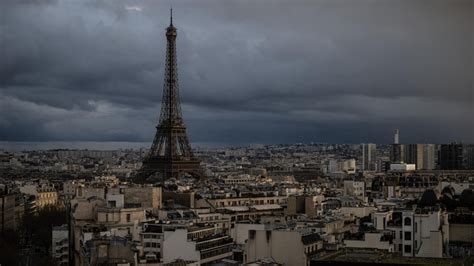 Eiffel Tower to reopen Sunday as workers end strike