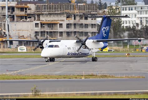 TF FXK Air Iceland Connect De Havilland Canada DHC 8 202Q Dash 8 Photo