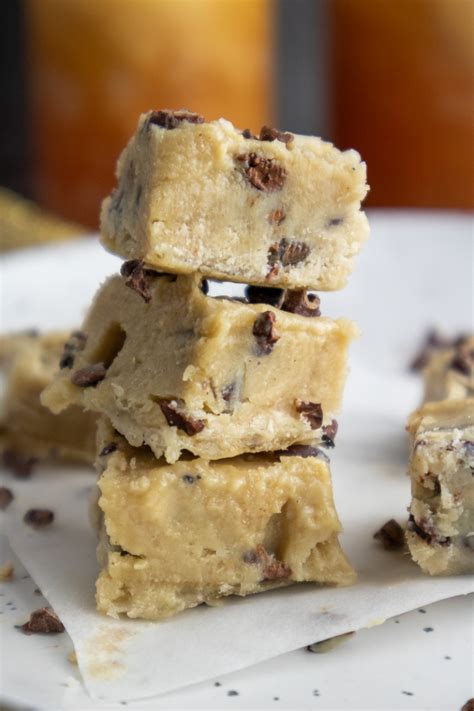 Healthy Vegan Tahini Freezer Fudge