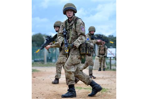 Paratroopers Strengthen French Connection Gov Uk