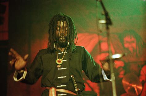 Otra Historia Complicada De Peter Tosh Un Verdadero Reggae Warrior