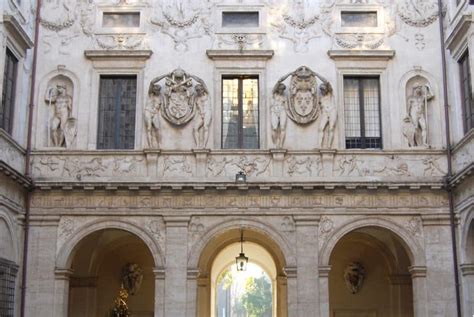 Galleria Spada In Rome And The Borromini S Perspective Romeing