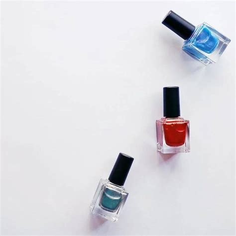 Best Nail Color For Tan Skin | Our Top 3 Picks