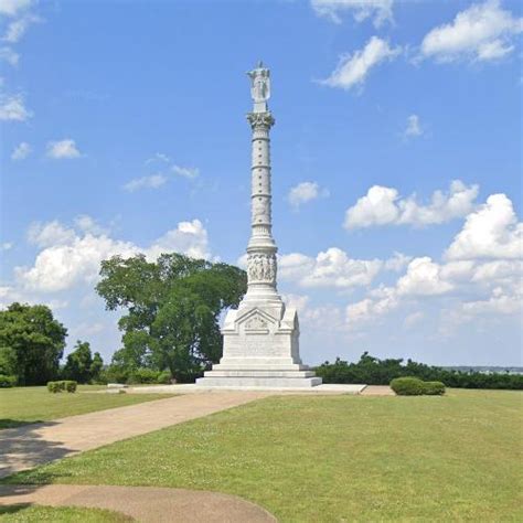 Yorktown Victory Monument in Yorktown, VA (Google Maps)