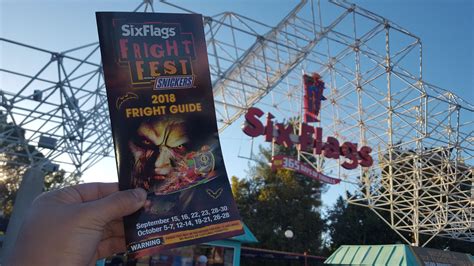 Six Flags Fright Fest 2018 Scare Zones And Shows Review