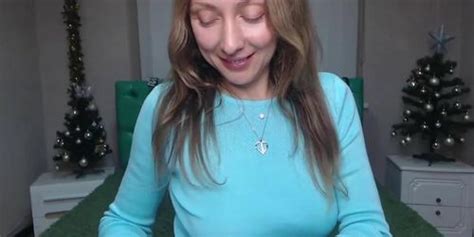 Busty Ukrainian Milf Posing In Panties On Webcam Show Tnaflix