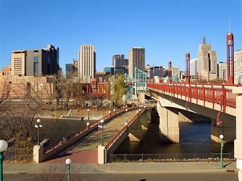 790+ St Paul Minnesota Skyline Stock Photos, Pictures & Royalty-Free ...