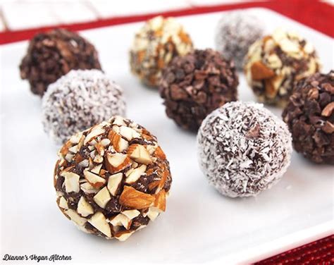 Your Sweetie Will Swoon Over These Vegan Chocolate Almond Date Truffles