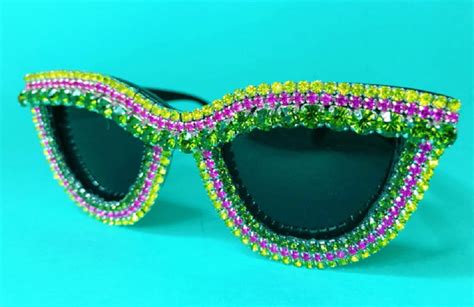 Bling Sunglasses • Explore This Mesmerizing New World Today