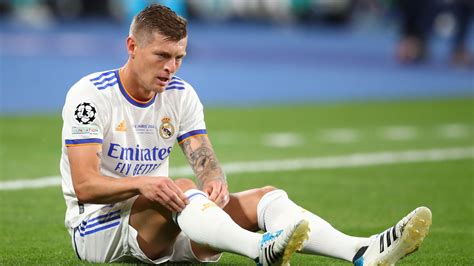 Real Madrid S Toni Kroos Slams S Questions As He Storms Out Of