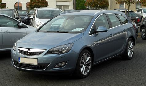 2010 Opel Astra J Sports Tourer Specificatii Tehnice Consumul De